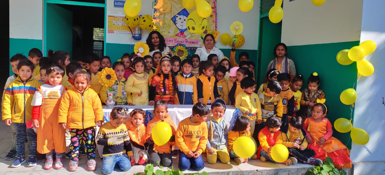 Basant Panchami celebrations at Primary Wing Pragati Vihar
